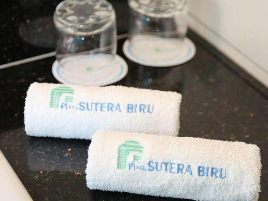 Plaza Sutera Biru Hotel Kuala Belait Exterior foto